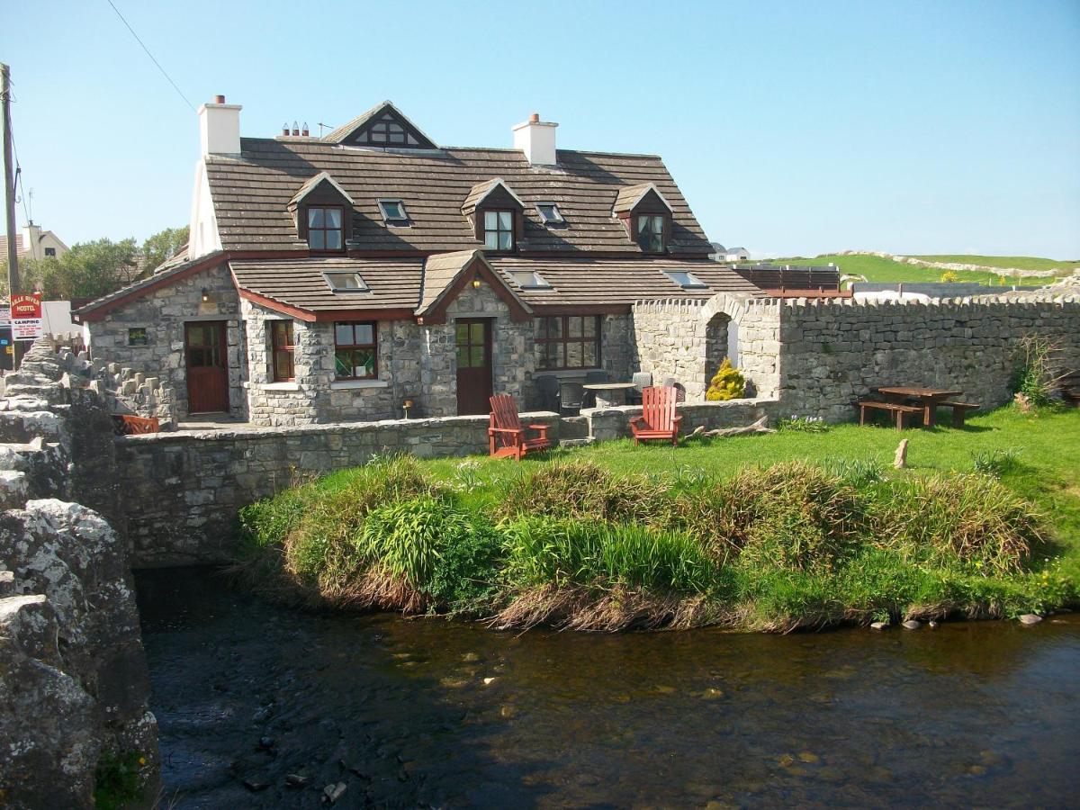Aille River Tourist Hostel Glamping 둘린 외부 사진